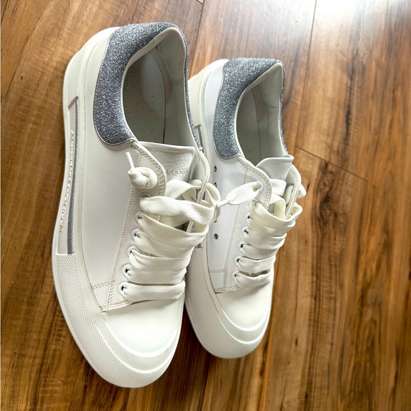 Alexander McQueen Other - Men’s Alexander McQueen Sneakers Size 12 White and Silver. Almost new!